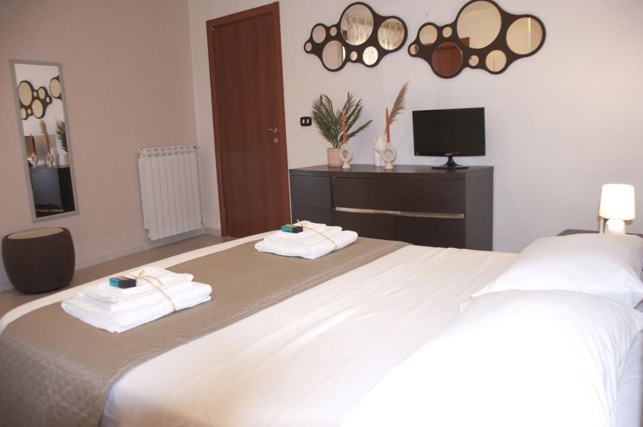 Le Muse Apartment Caserta Ngoại thất bức ảnh