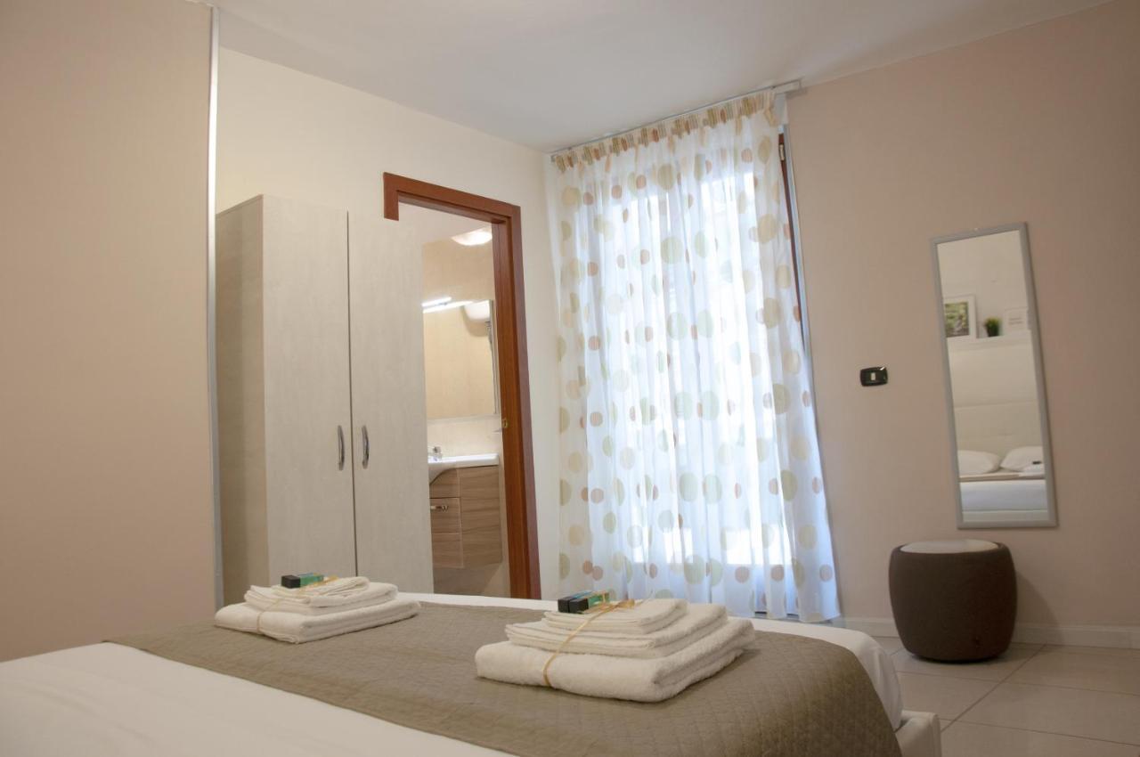 Le Muse Apartment Caserta Ngoại thất bức ảnh