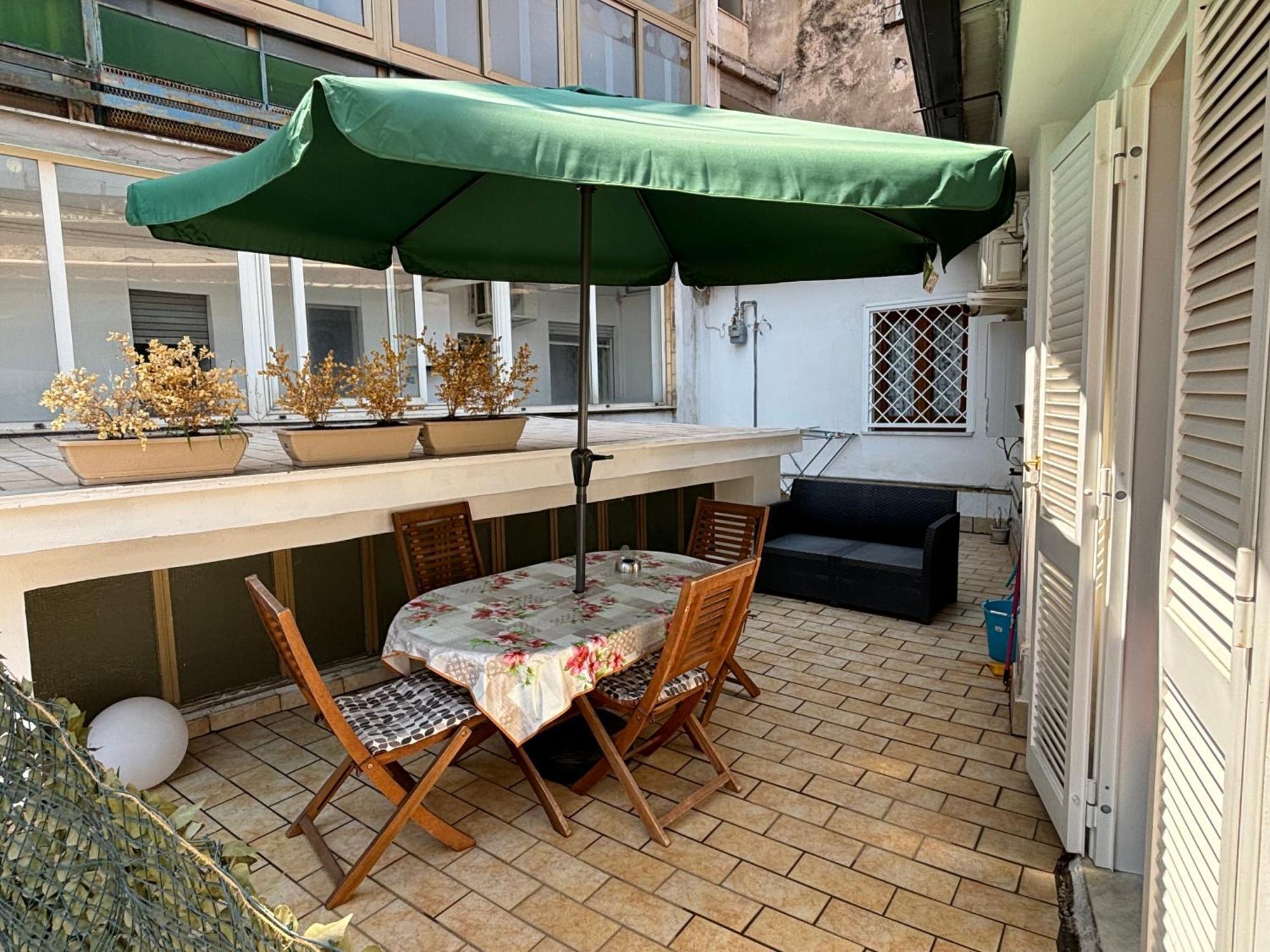Le Muse Apartment Caserta Ngoại thất bức ảnh