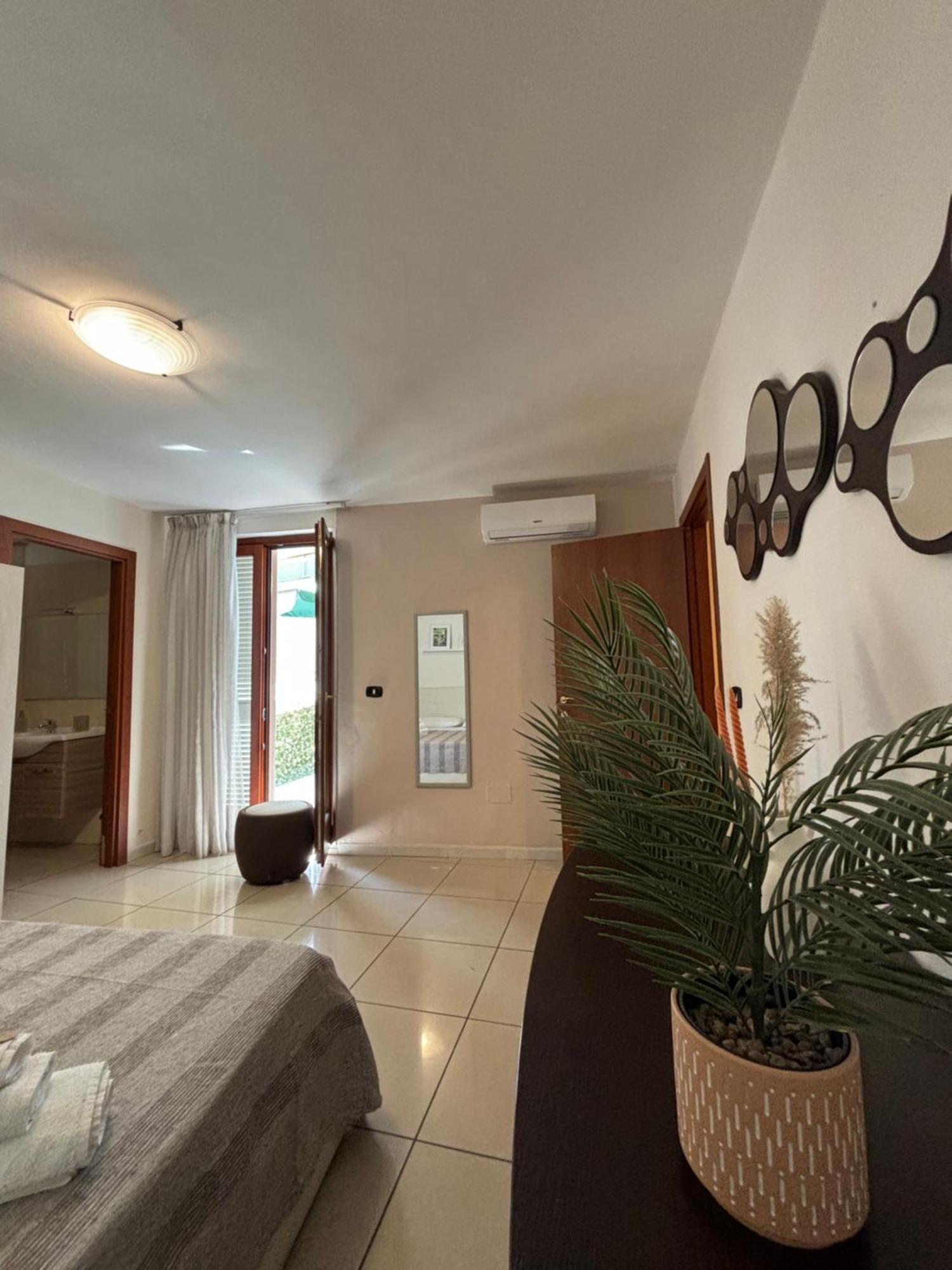 Le Muse Apartment Caserta Ngoại thất bức ảnh